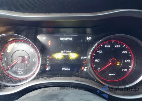 2016 Dodge Charger Sxt z USA, uszkodzony, nr VIN 2C3CDXJG4GH181121